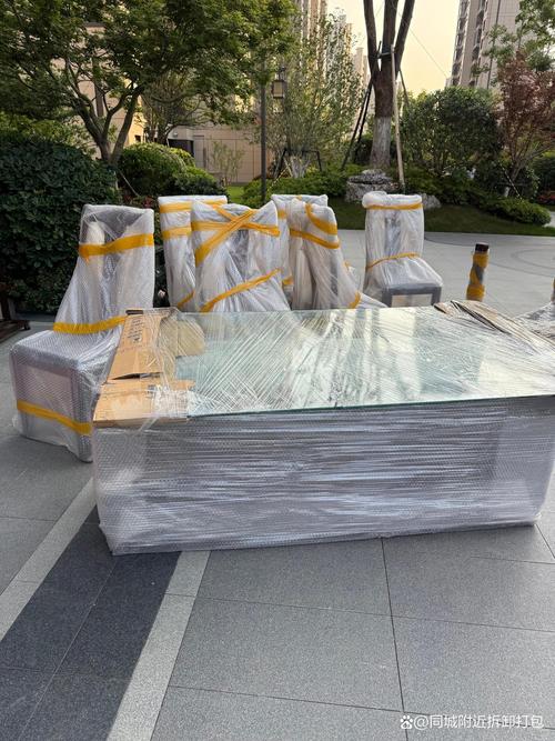 闵行搬家不用愁！专业拆装服务解决大件搬运难题